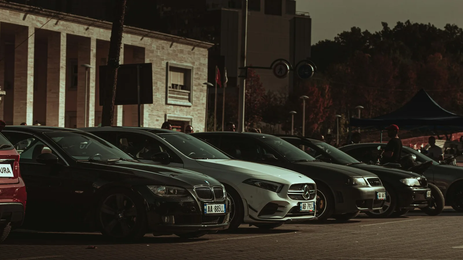 Car Rental Fleet Management: 19 Tips to Reduce Downtime and Increase Revenue