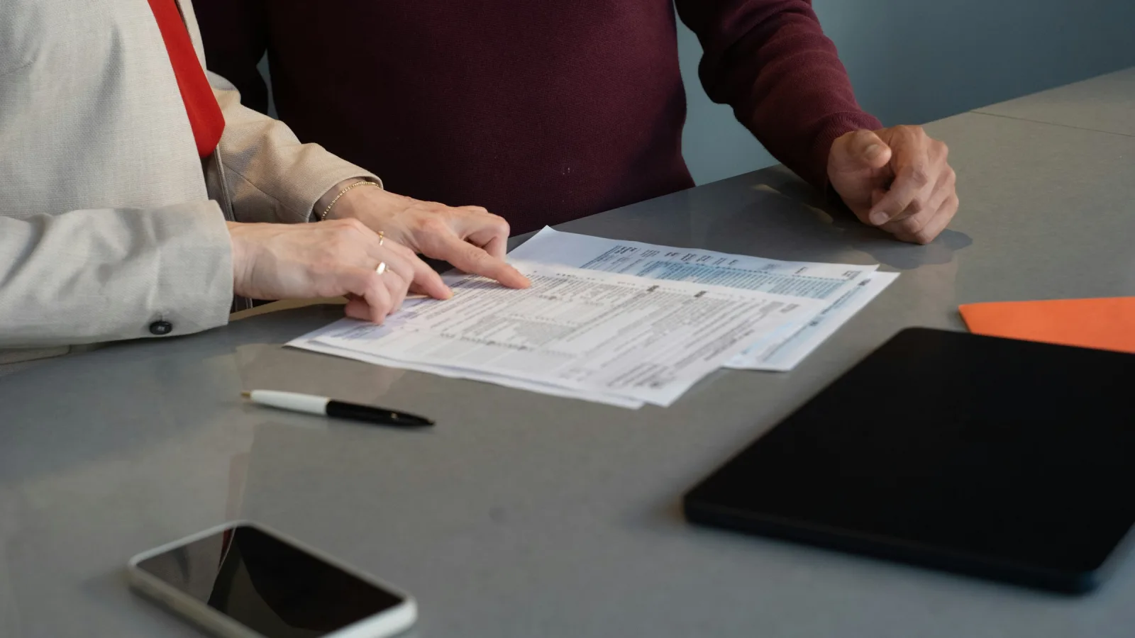 Selling to Businesses: VAT Numbers and Reverse Charge