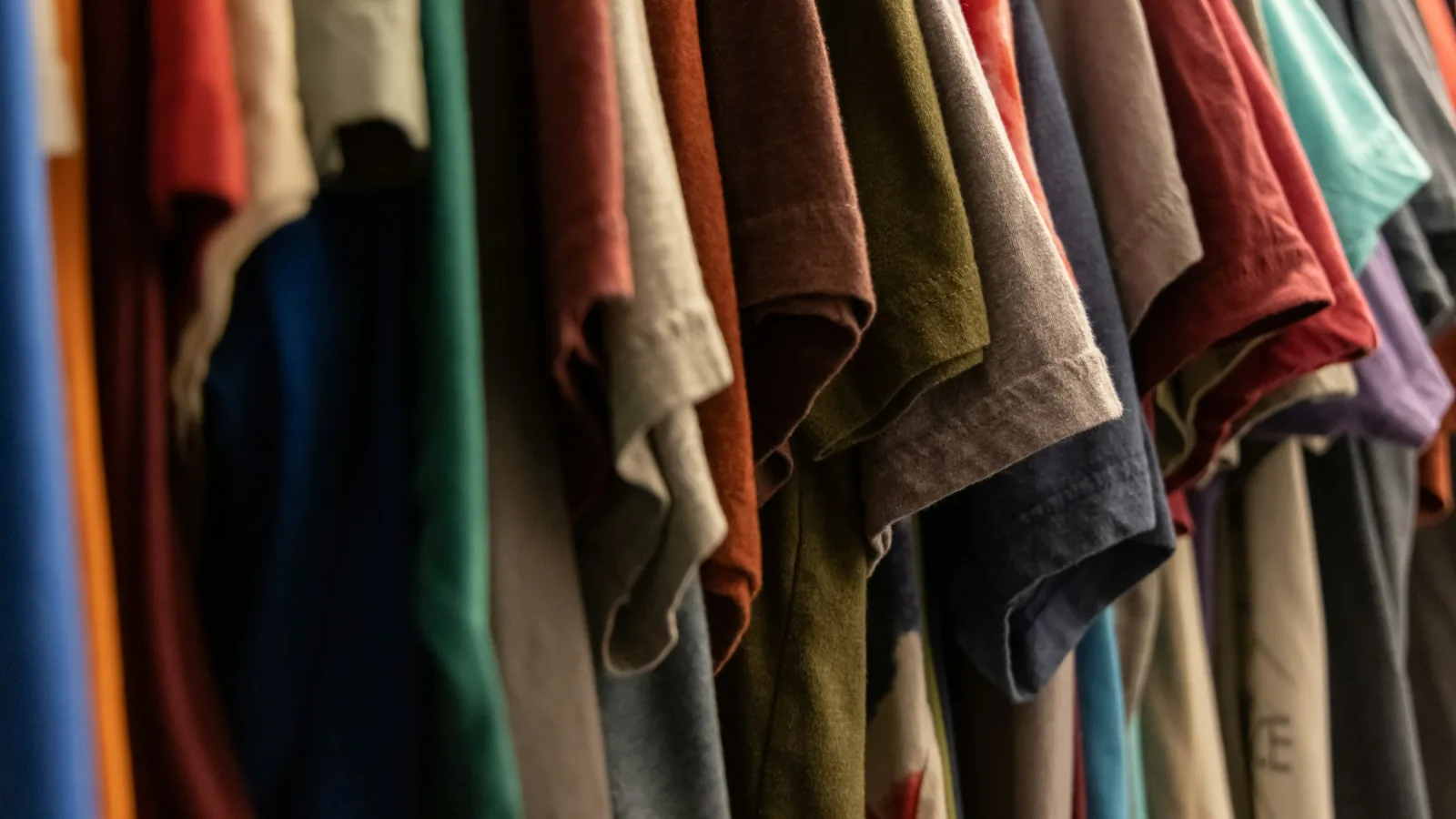 Sizes and Colours Without Listing Forty Products