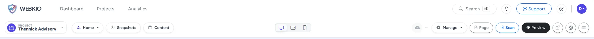 The builder top bar showing the Snapshots and Content buttons