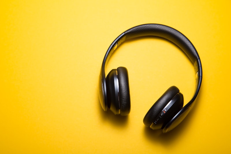 Wireless Noise-Cancelling Headphones