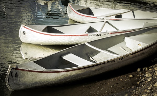 Canoe